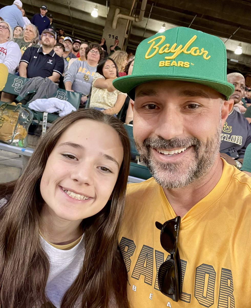 thisismatt's tweet photo. Ready for another Baylor win! #sicem #baylor https://t.co/glRFtGEixo