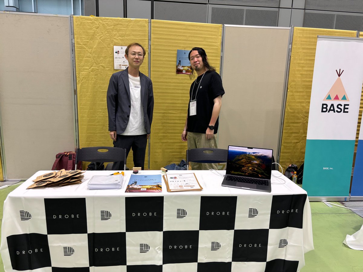 drobe_dev's tweet photo. PHPカンファレンスにブース出展しております🐘
ぜひお立ち寄りください〜
#phpcon2023 #phpcon https://t.co/2DJXtUBQ1N