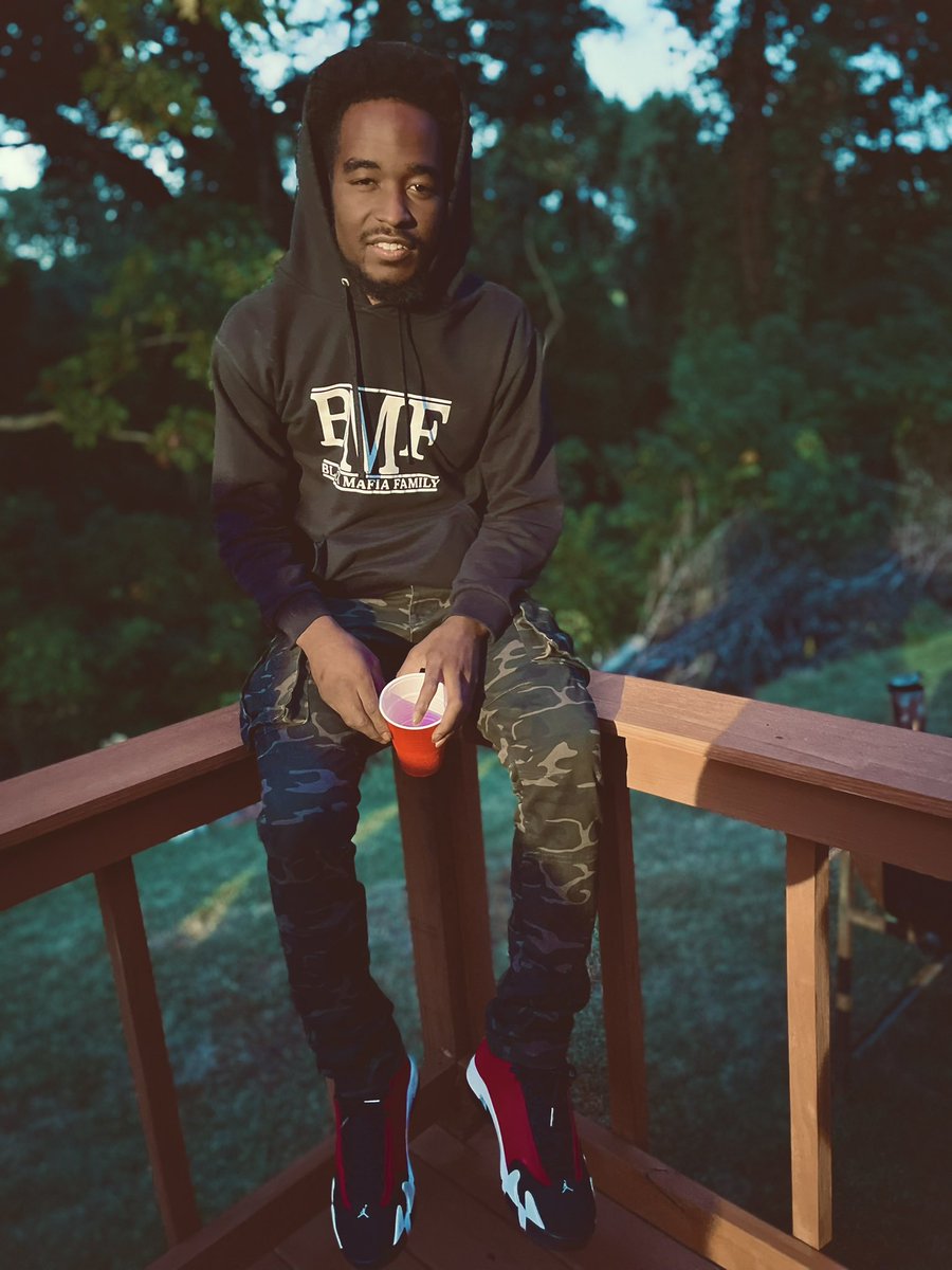 only1tm's tweet photo. Gave the most and still hated 🤝🏾♟️
#FreeMeech https://t.co/BSjYd1DkAw