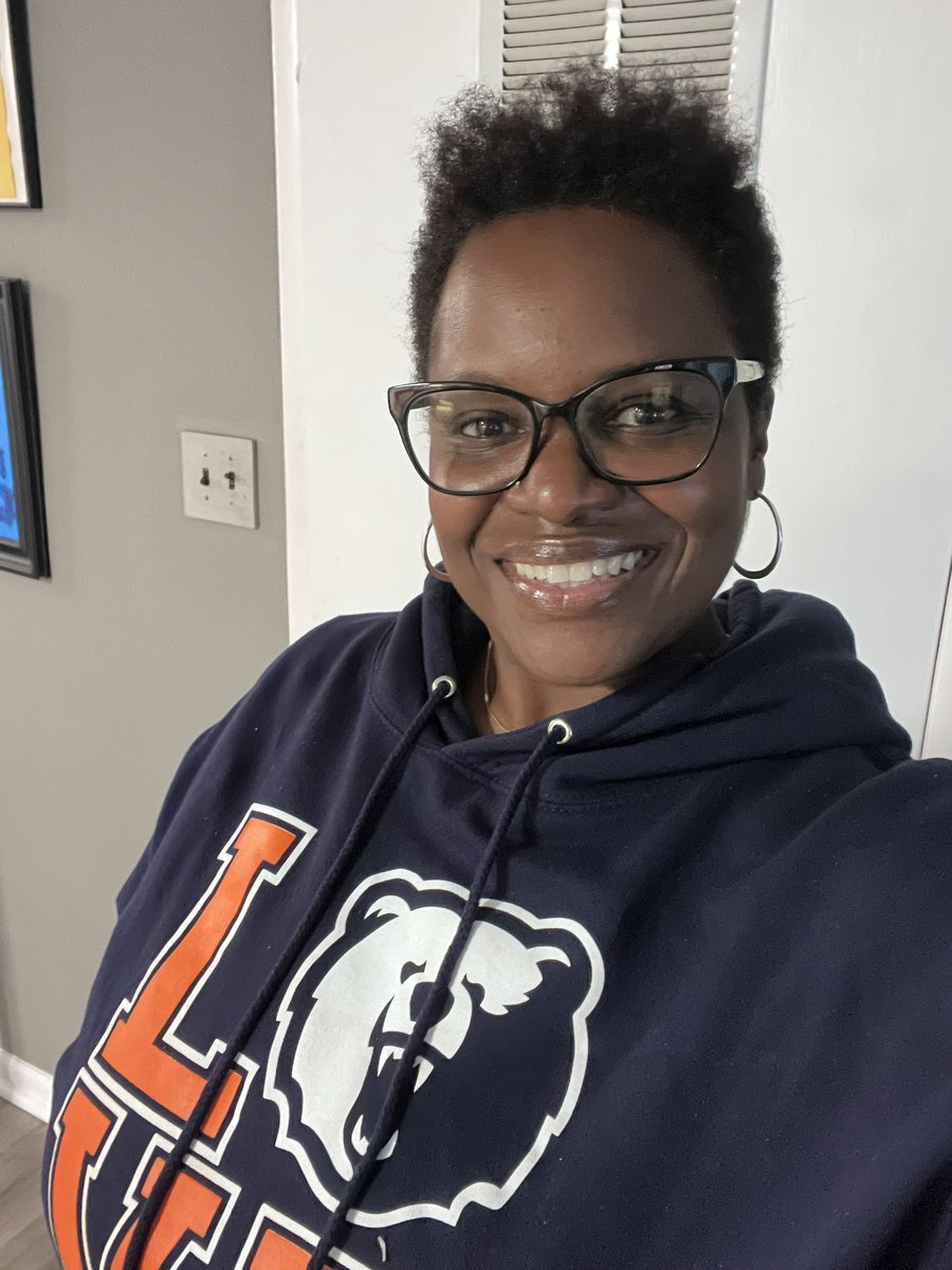 rocks_literacy's tweet photo. Happy Homecoming Day Fellow Morganites @MorganStateU #FairMorgan #MorganStrong #MorganHoCoSpirit23ππ»π§‘ https://t.co/8xRnAOUr2i