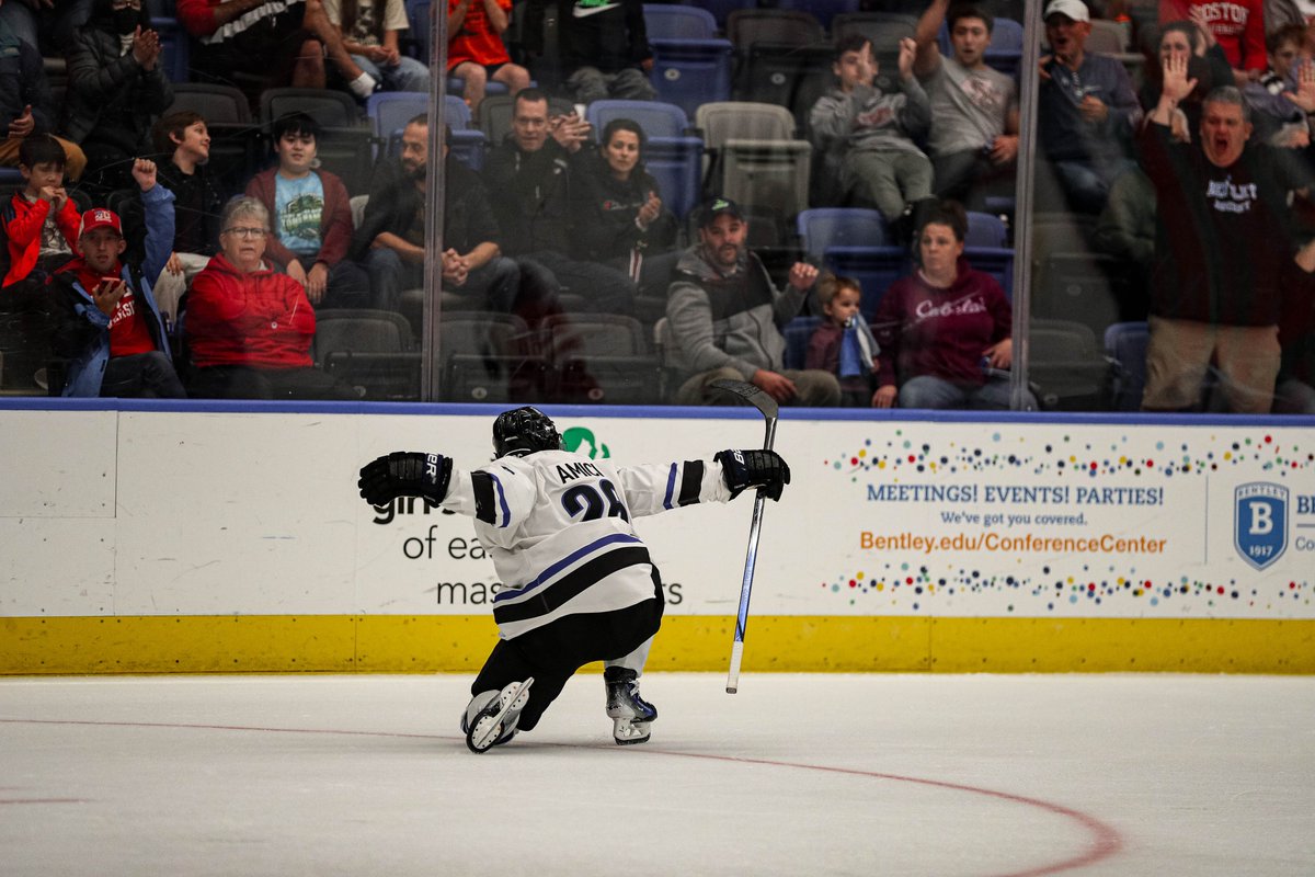 Bentley Hockey tweet media