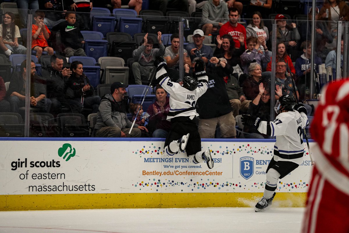 Bentley Hockey tweet media