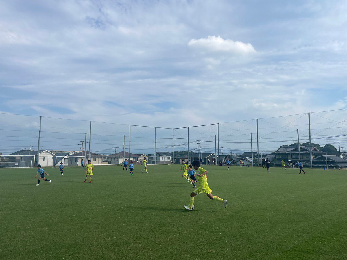 FcGirasol's tweet photo. U13 サガン鳥栖スクール練習試合&amp;ソレッソカップin熊本
#佐賀FCヒラソール　#ジュニアユース　#スクール　#ジュニアユース3期生募集中
#龍谷高校サッカー部 https://t.co/8sBDkkWD2t