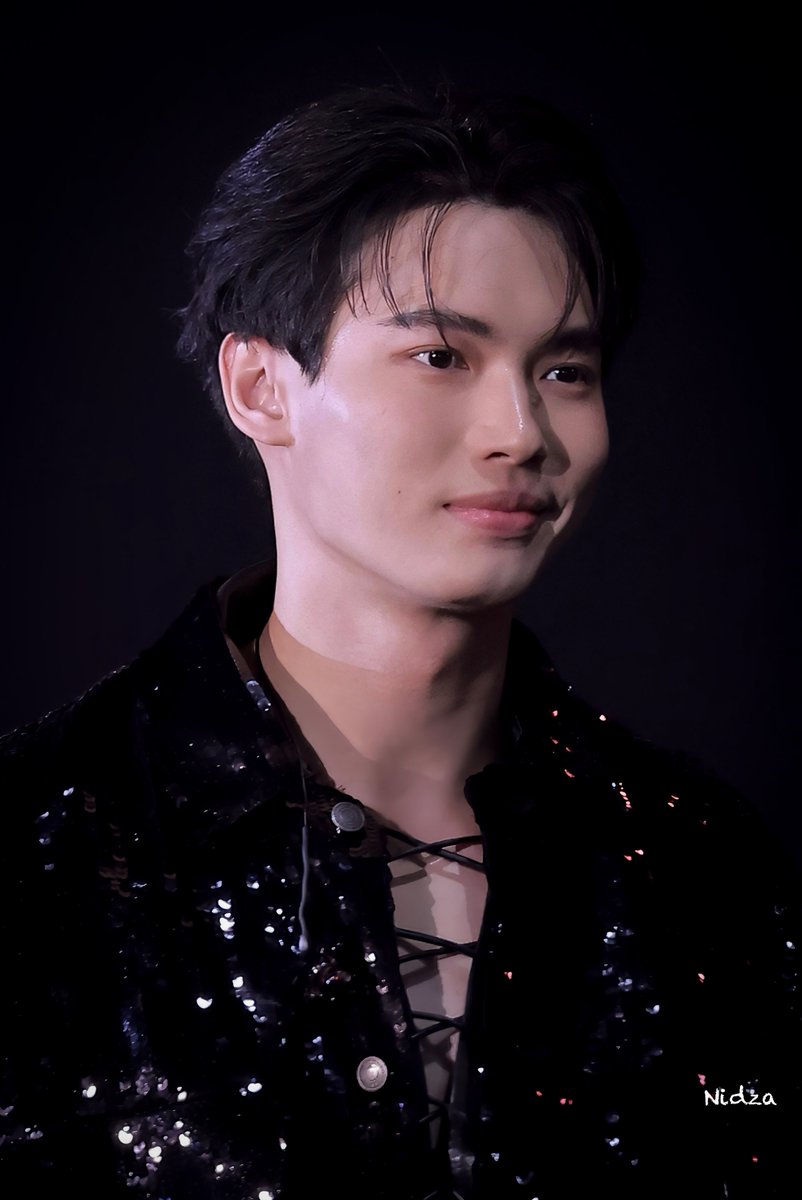 NIDZA7822's tweet photo. หล่อสับๆๆฉบับวินเม  🤔🐰

#ViuScreamDatesxBWDN 
#winmetawin @winmetawin 
#snowballpower https://t.co/zdzHIbU04B