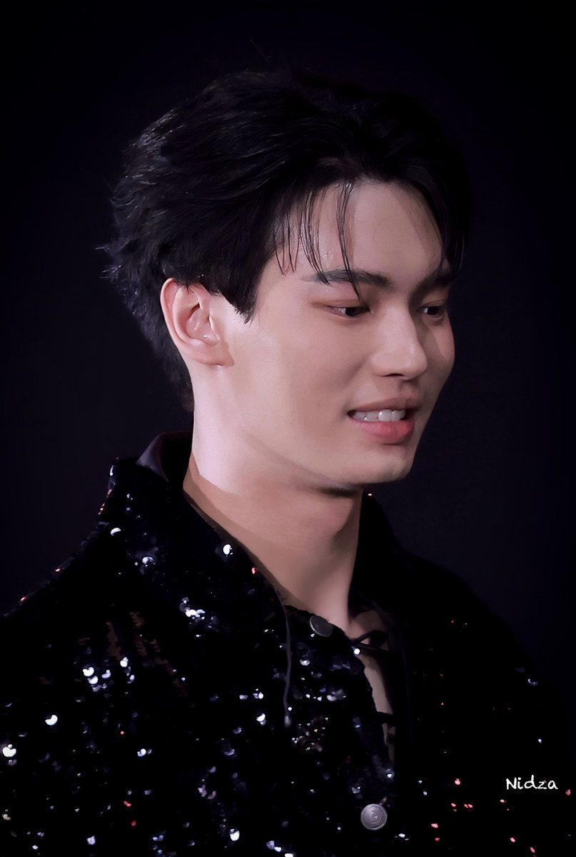 NIDZA7822's tweet photo. หล่อสับๆๆฉบับวินเม  🤔🐰

#ViuScreamDatesxBWDN 
#winmetawin @winmetawin 
#snowballpower https://t.co/zdzHIbU04B