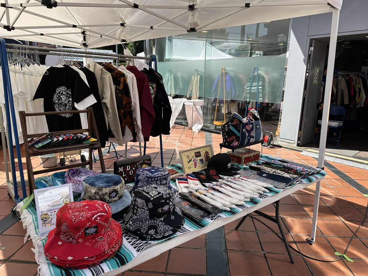 mad_clrown's tweet photo. 昨日、今日と等々力出店です〜🌞 https://t.co/oa1xBtRGdp