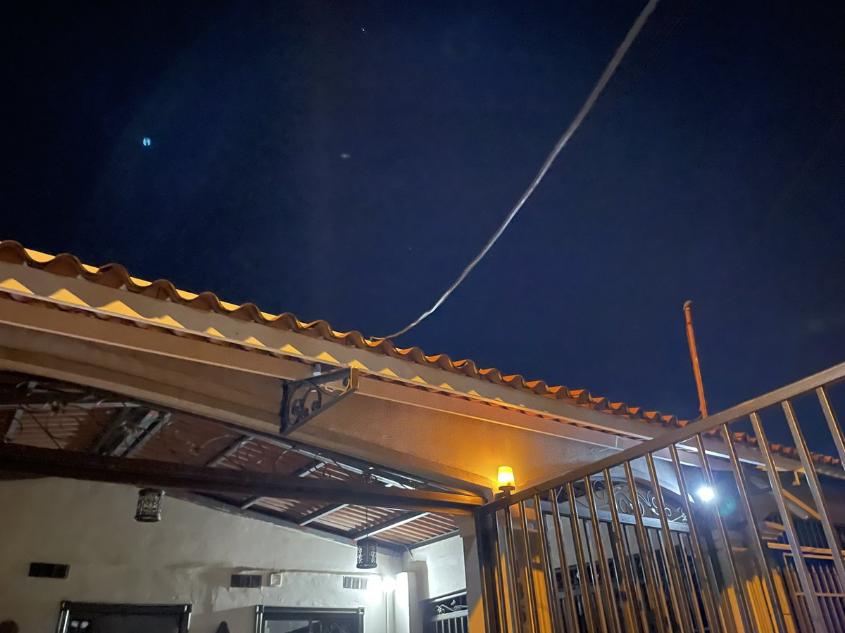 <a href="/AAUD_Panama/">Autoridad de Aseo</a> necesito vengan a resolver este problema del cable que han tumbado perjudicando mi vivienda