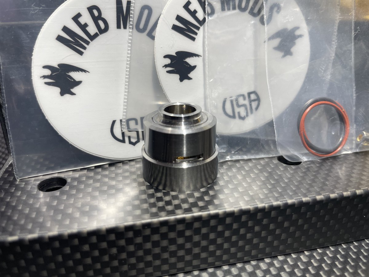 MrPurpleMen's tweet photo. MEB MODS『FYF BASIC』

各種付属品有り(画像参照)
幸せの黄色い袋有り

多分有識者に怒られるので秘密保持できる方のみDMにて金額お伝えします。

#vape放出 #拡散RT希望 https://t.co/hI81nDHuTF