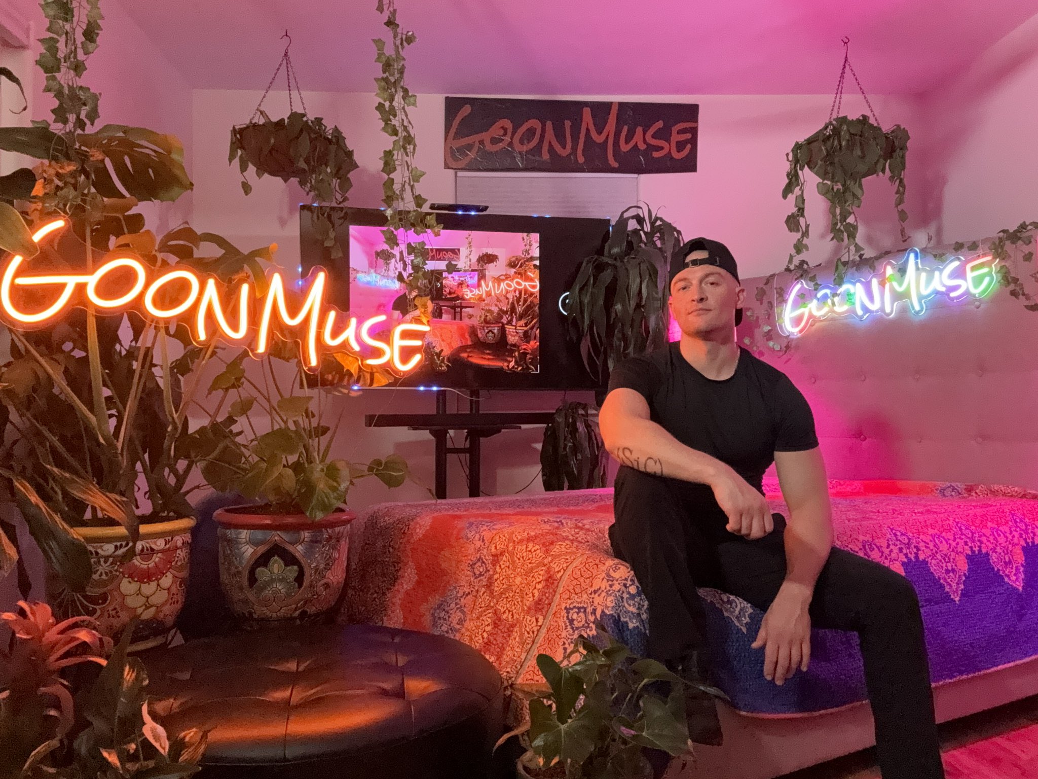 GoonMuse™️ on X: Welcome to @GoonMuse t.cop1ItMzPDKw  X