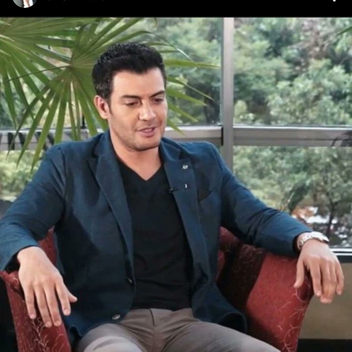 ChilePalacios's tweet photo. Nuestra foto de perfil es una de mis favoritas ...aunque si lo pensamos en todas te ves guapísimo @andrespalacios1 te enviamos muchas bendiciones !! Nuestra cuenta volvió como el Fénix❤😍 https://t.co/1ZOjDgb2x2