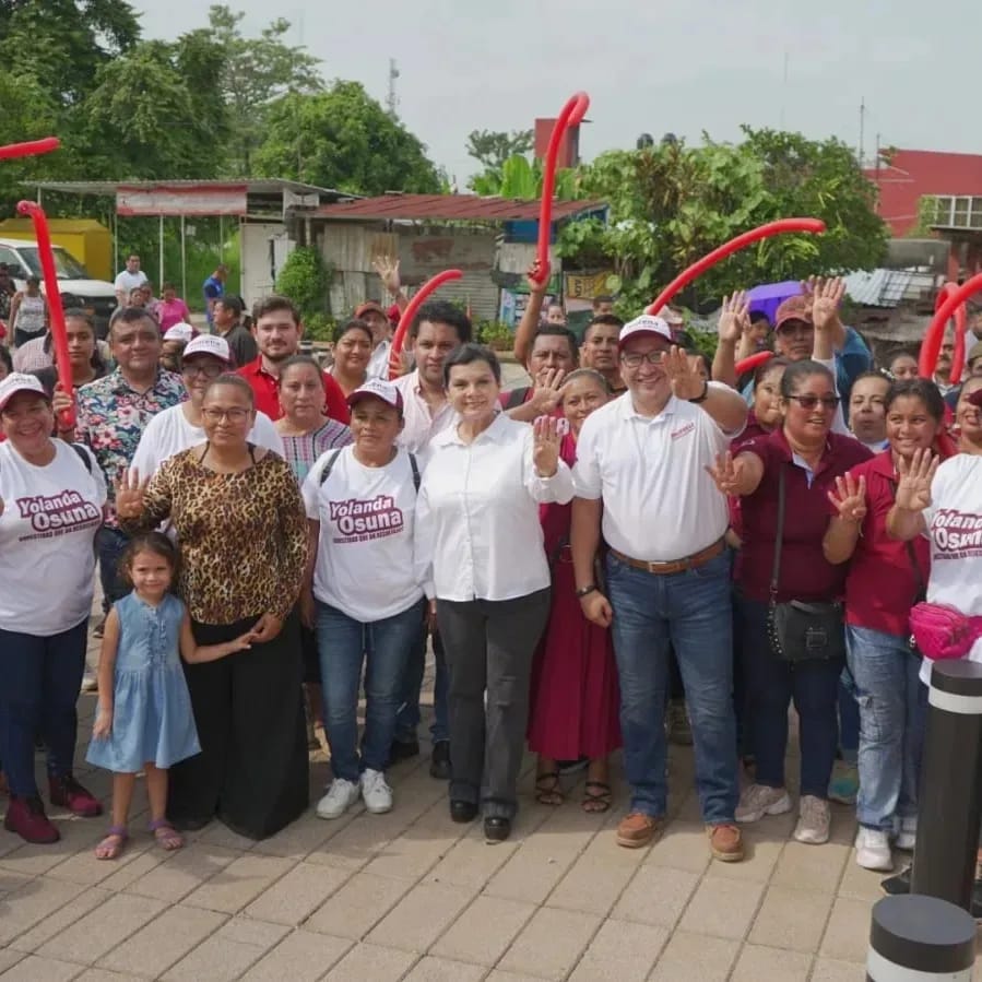 ChabukaLeandro's tweet photo. En Teapa,  ¡la Cuarta Transformación va!

@YolandaOsunaH @llergohiram https://t.co/zWWzKT1z23