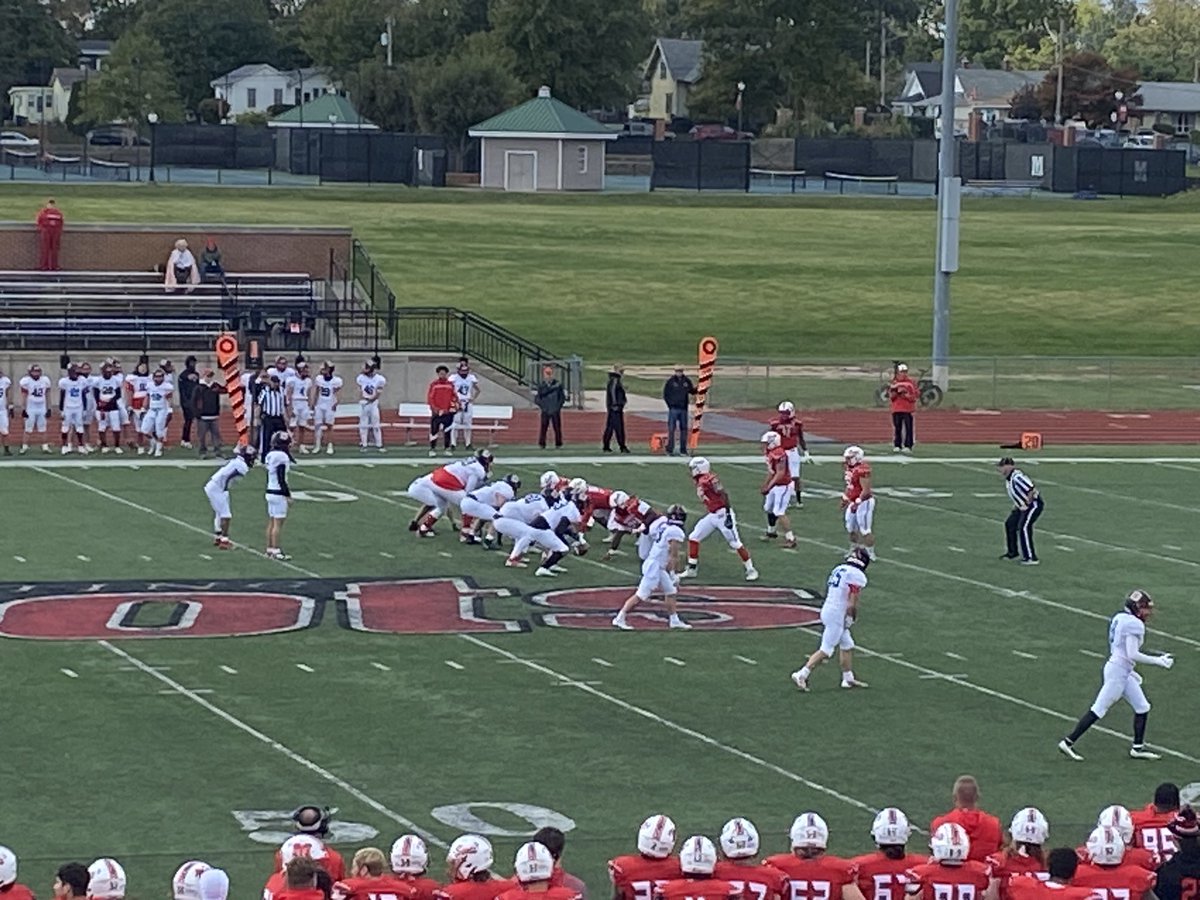 gavinladere9's tweet photo. Thank you @CooperGosch &amp; @MCBraunyBoy for having me out today! Had a great experience! 
🔴⚪️
#rollscots
 @LWEastFootball
 @CoachBigPete
 @EDGYTIM https://t.co/6dK4egC4Ym