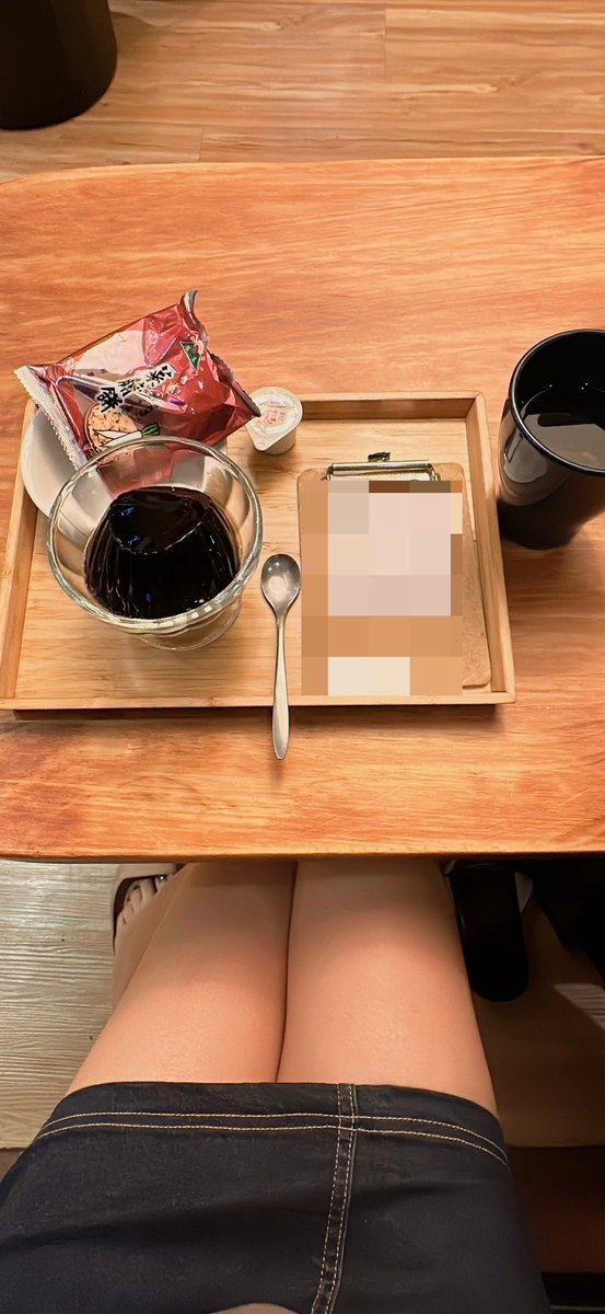 在泡一下就要連假第二天的行程了

昨天去漂亮的按摩養身館了，可惜還是沒有遇到年輕或帥的男師

這飯店真的還不錯，我喜歡，只可惜房間小了點🥰
@LOVE02578 無碼帳號 https://t.co/hnx4wtY8mv