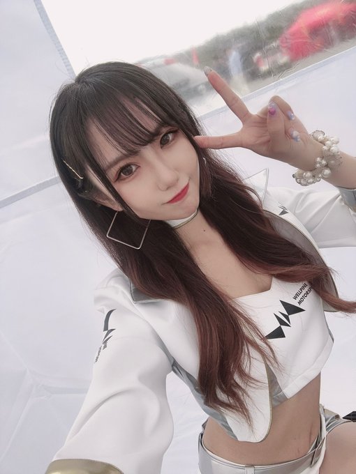 Twitterのコスプレ画像35