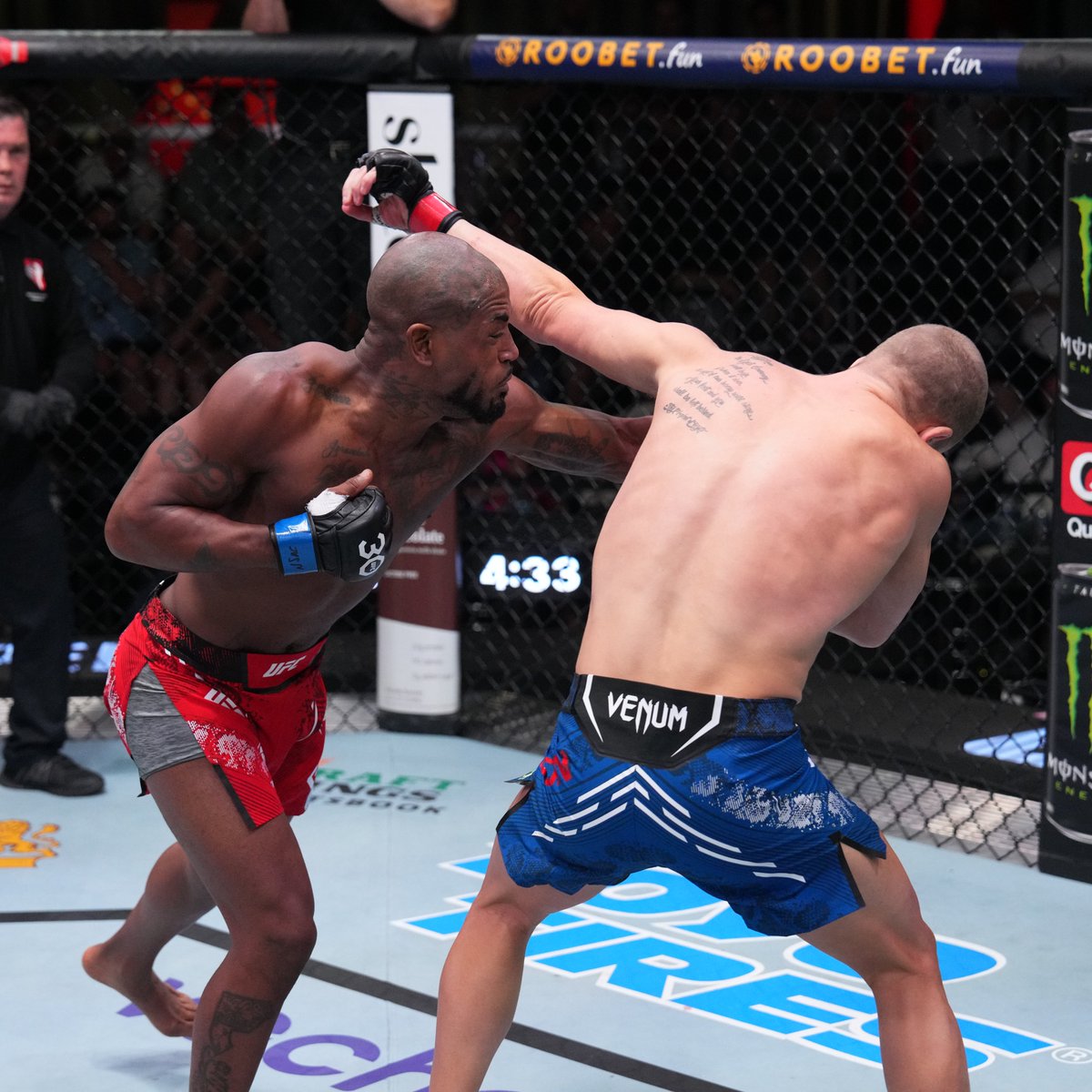 UFC tweet media
