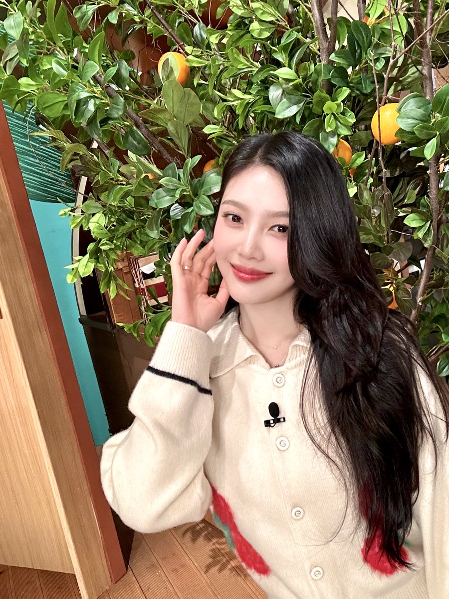 WELCOME 오늘의 TV동물농장
SUN 9:30AM

#조이 #JOY
#레드벨벳 #RedVelvet 
#TV동물농장