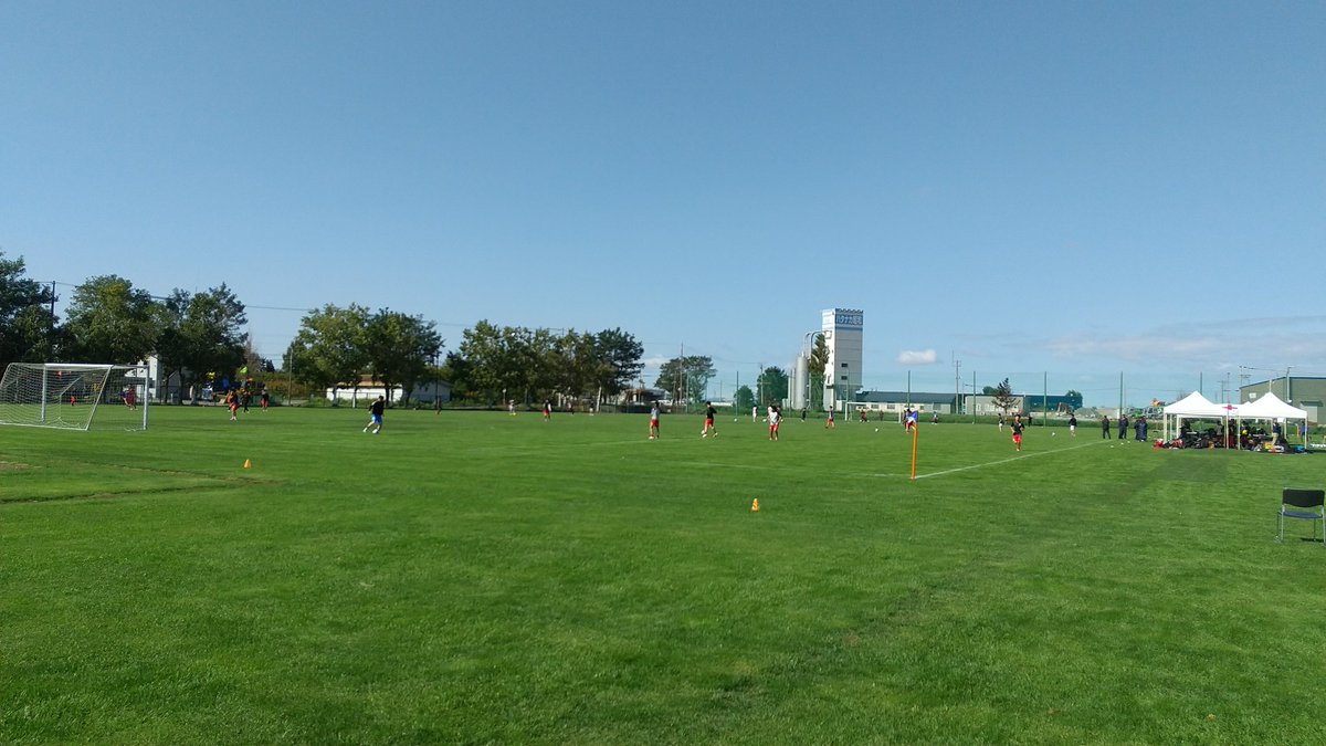 antohst's tweet photo. 【北海道サッカーリーグブロックリーグ決勝大会2日目】
新得フットボールクラブ 対 ASC北海道
#コミュサカ #chikisl #hokkaidosl #北海道サッカーリーグ
11時試合開始 https://t.co/KvH3hJp3wA