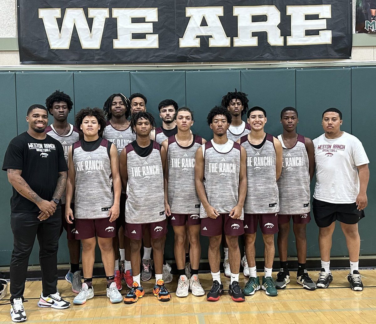 #TheRanch wraps up their Fall program in Sacramento where they go 2-1 at the Elite 8 @ Monterey Trail. The Ranch Basketball Club records wins over Pacer Academy (Grant) and the Red Raiders (Jesuit). Overall #TheRanch finishes the Fall 17-2. We’ll see you in November🐾🏀 #TheRanch