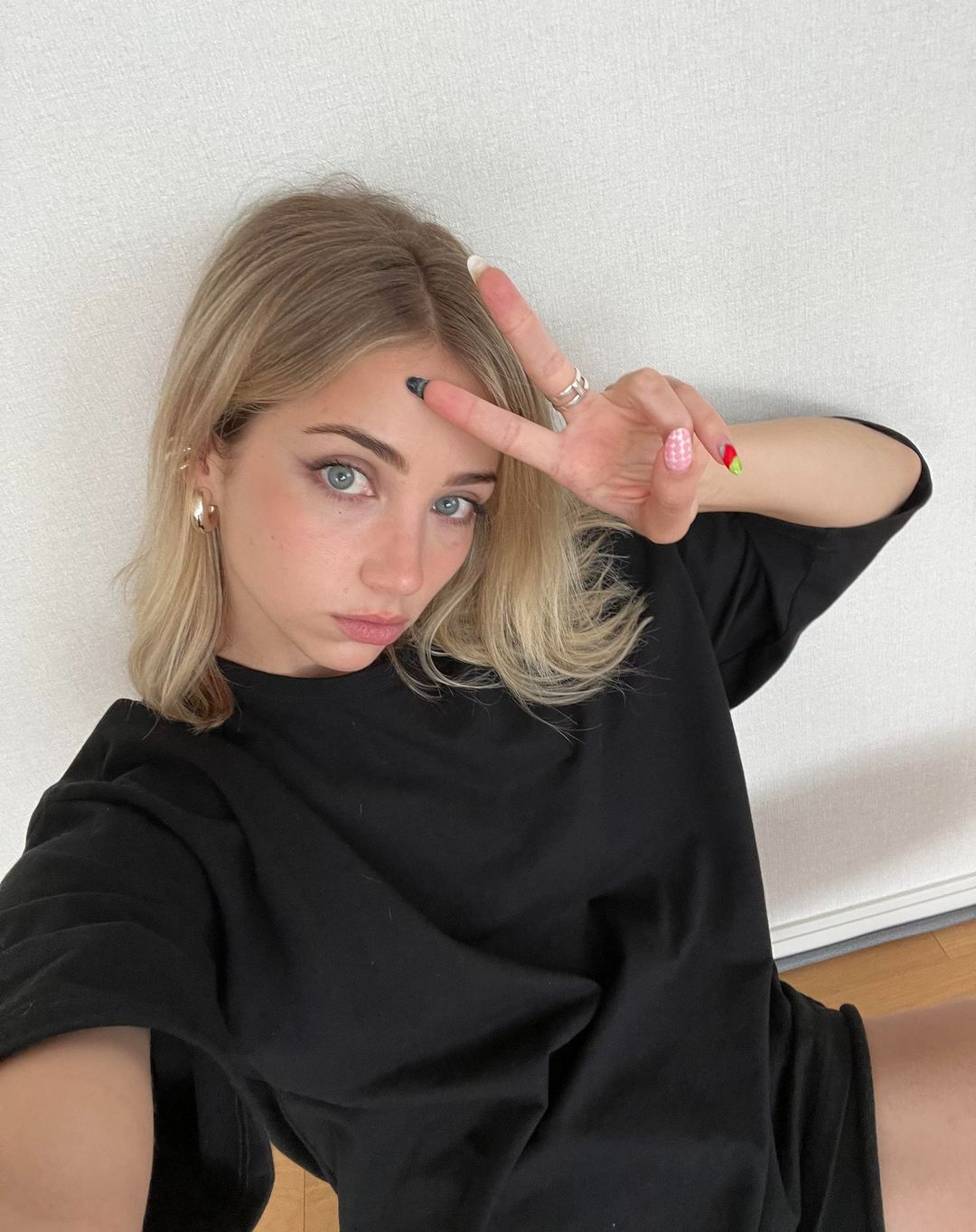 Emily Rudd Japan Emily Rudd Dark