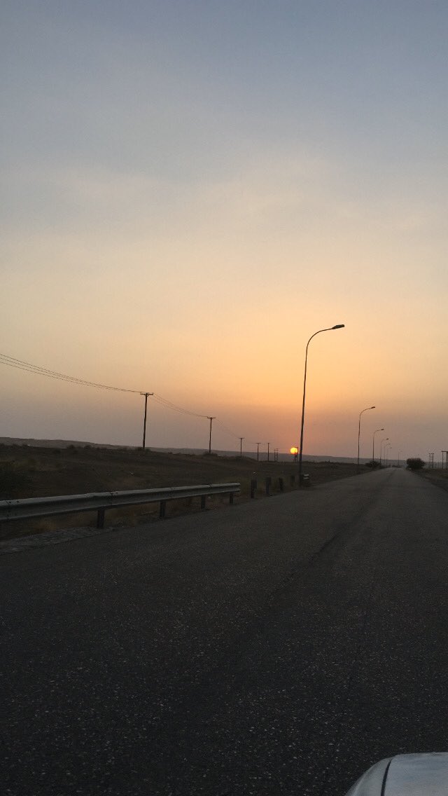 a_oc80's tweet photo. " أطلِق همومكَ فالسماءُ رحيبة
واللهُ من فوق السحائبِ يسْمعُ"🌿.

  #صباح_الخير ♥️🍃 https://t.co/CbywncMHJ6