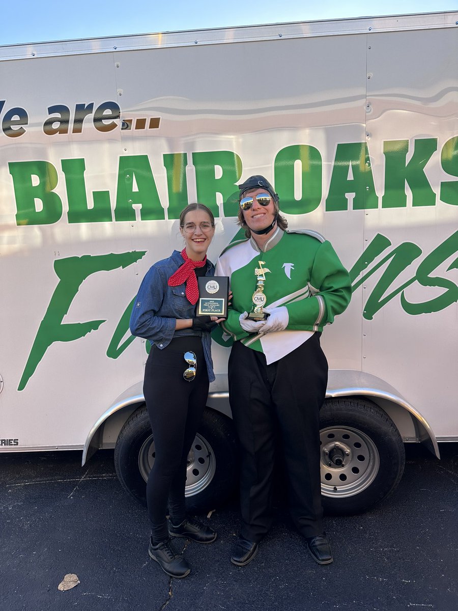 Missben05My's tweet photo. BHS Marching Band placed 3rd in Class 3 Field Performance, Outstanding Auxiliary and Best Field Drum Major!  #WeAreBlairOaks https://t.co/Iehy9dzfEL