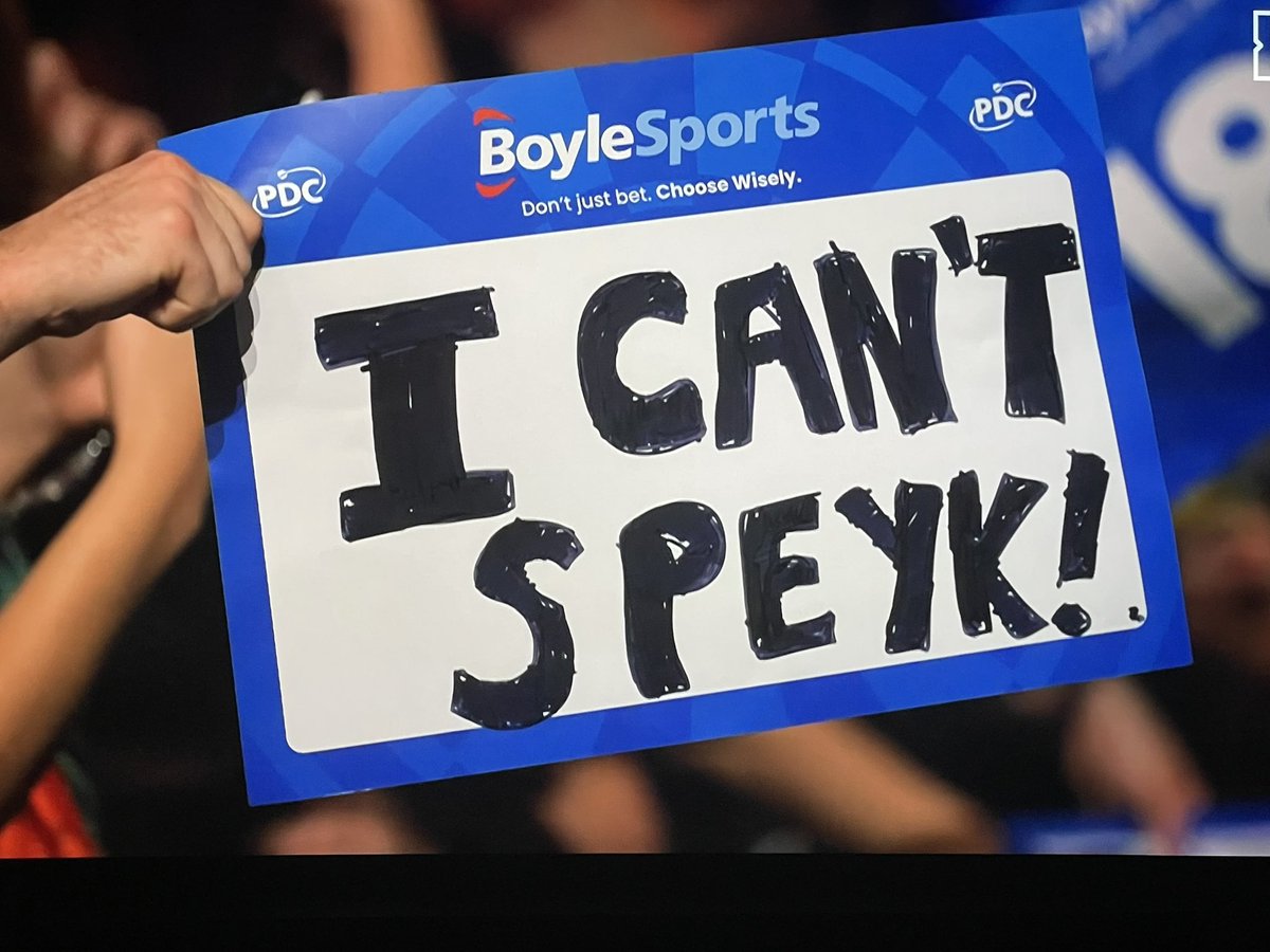CGGibby's tweet photo. @ChrisMoyles on the darts today…… https://t.co/Q5eA1O83fd