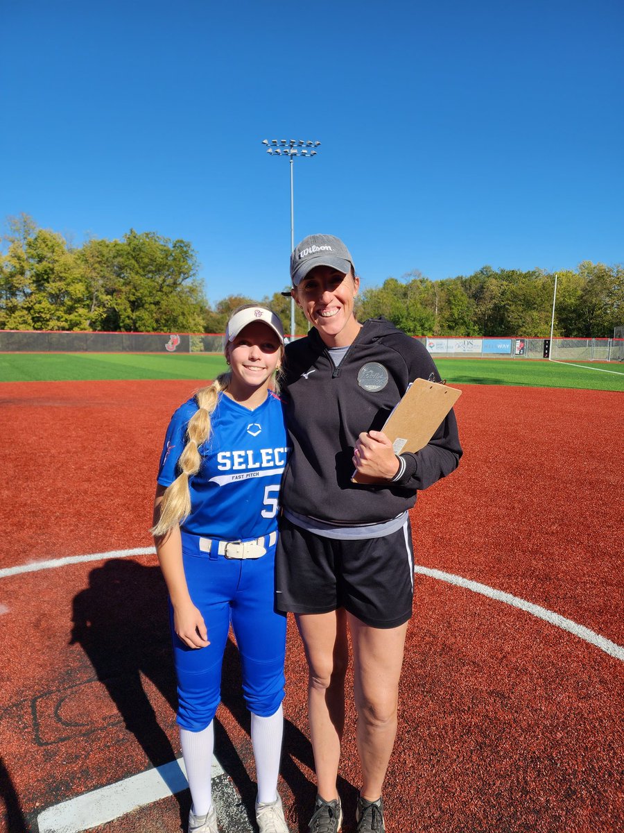 Lauren Sandholm tweet media