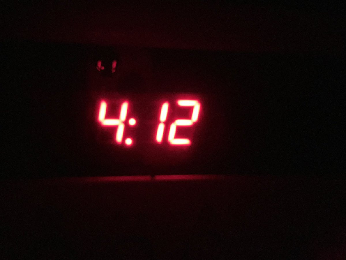 _8_21__'s tweet photo. Early birds gonna get it
GM๐
#FourAM https://t.co/45pjoTfe4p