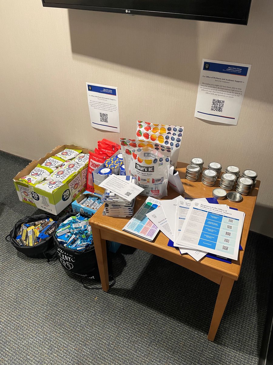 MayoFellows's tweet photo. A big thank you to the Office of Wellness and Academic Support (OWAS) for the wonderful snacks earlier this week for Resident Physicians at St Mary's Hospital and Methodist! @MayoFellows are grateful for the support!
#Wellness #TraineeWellness #MayoFellowsAssociation #MayoClinic https://t.co/7EYCPEn6xh