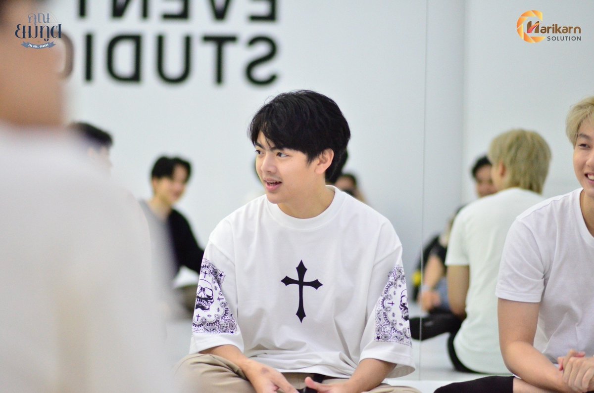 chaaim_official's tweet photo. เเค่เธอยิ้ม โลกก็สดใสไปทั้งใบละ😆
ว้าวุ่นหรือวุ่นวายกันกับการ workshop 
“คุณยมทูต” ครั้งที่2 ✨

#คุณยมทูต 
#TheHellGuard 
#HarikarnSolution
#chaaim_alongkorn  #chaaimam https://t.co/rpi46Gebw8