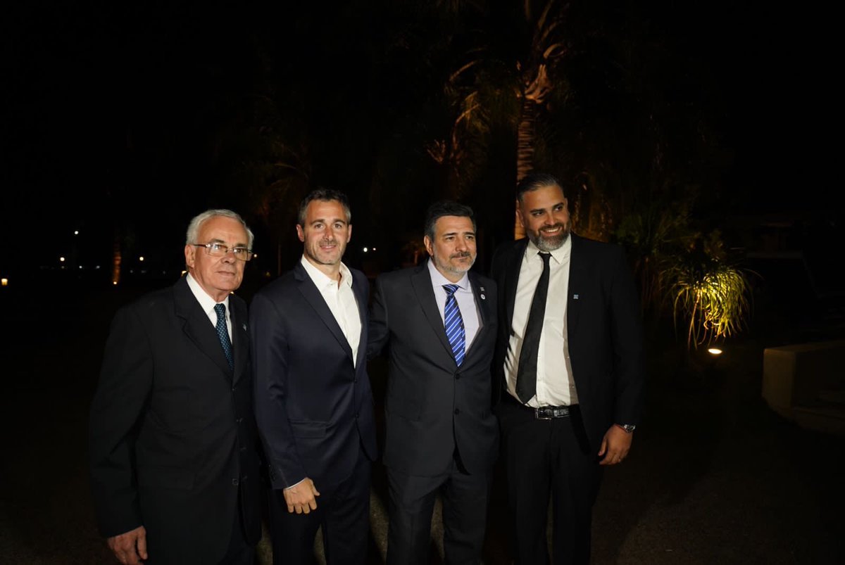 FedericoAchaval's tweet image. Hoy acompañamos la celebración por el 77° aniversario de @SCIPA1, una institución que es parte de la identidad de nuestro distrito.

Gracias por elegir todos los días a Pilar como el lugar para crecer, desarrollarse y llevar adelante sus sueños.

¡Felicidades!