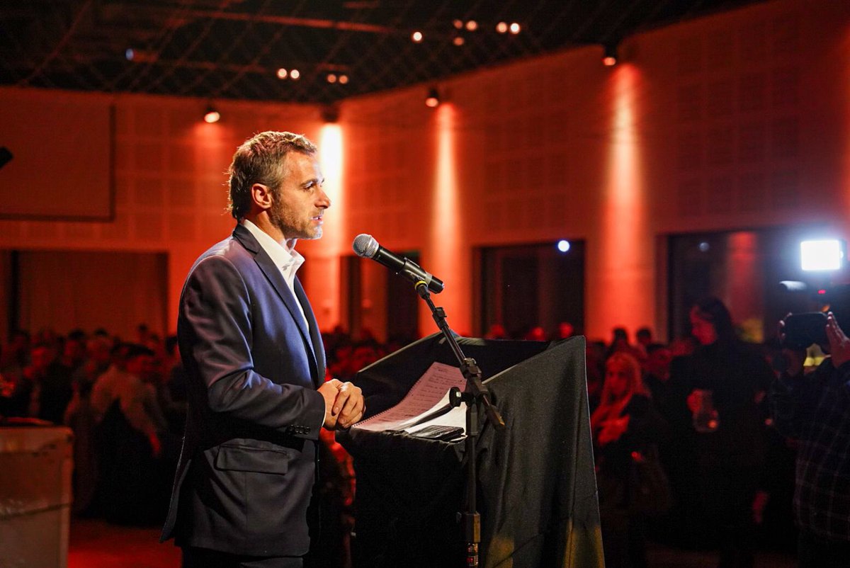 FedericoAchaval's tweet image. Hoy acompañamos la celebración por el 77° aniversario de @SCIPA1, una institución que es parte de la identidad de nuestro distrito.

Gracias por elegir todos los días a Pilar como el lugar para crecer, desarrollarse y llevar adelante sus sueños.

¡Felicidades!