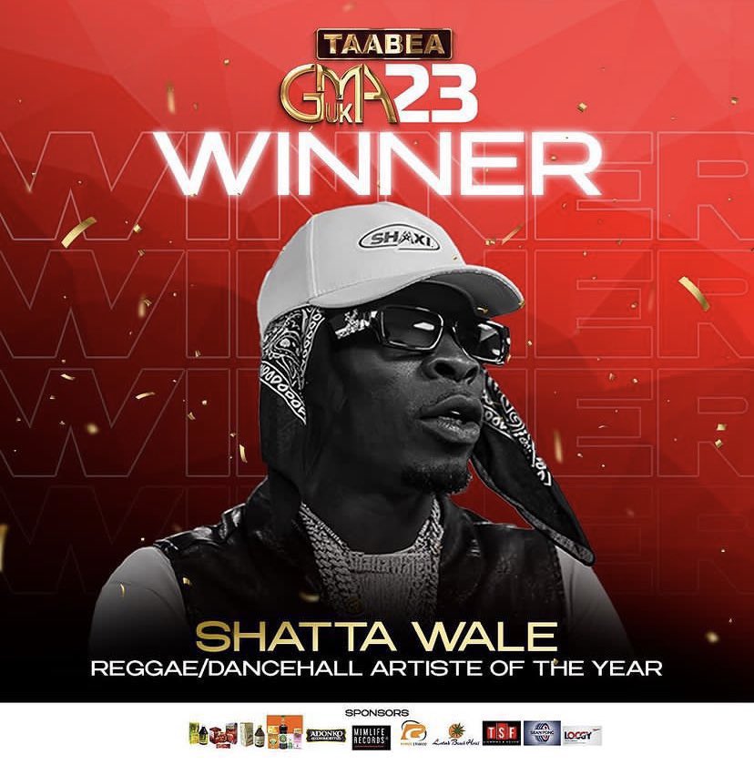 shattawalegh's tweet photo. Thank you London  #GMAUK
You did what Ghana music in Ghana  couldn’t do 😂

80k pounds for performance 

Artiste of the year 2023 😂😂 (Icying on the cake)  

Shatta Wale is a London boy now !!! https://t.co/aKNclZk4qG