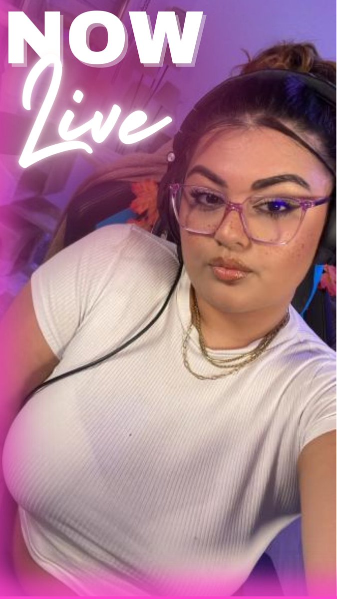 Live nowww twitch.tv/ielainetv