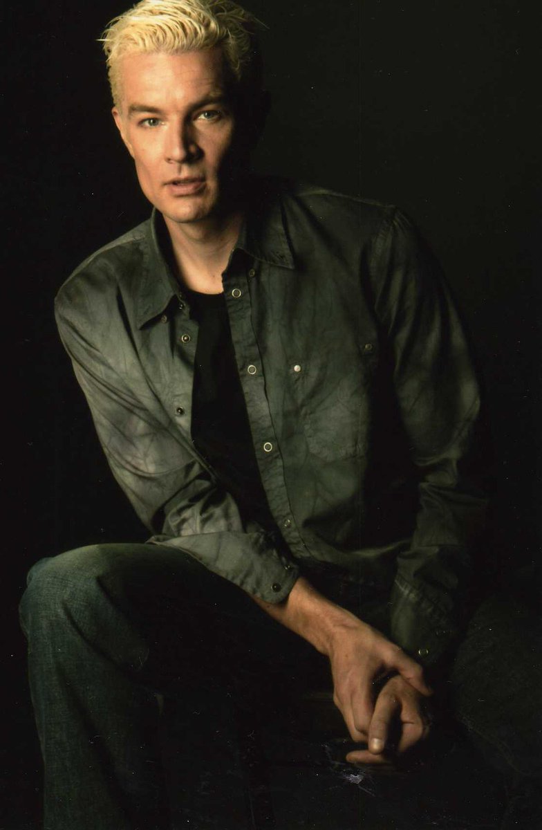 jamie_marsters's tweet image. Pics of the Day: @JamesMarstersOf doing that awkward 'wait, what the hell do I do with my hands?!' thing we *all* do when put on the spot...

#JamesMarsters #WhatTheHellDoIDoWithMyHands #ItsAThing #ManagedToUseThemPerfectlyFine #UntilTheMomentYouPutMeOnTheSpot #Then #Hands?