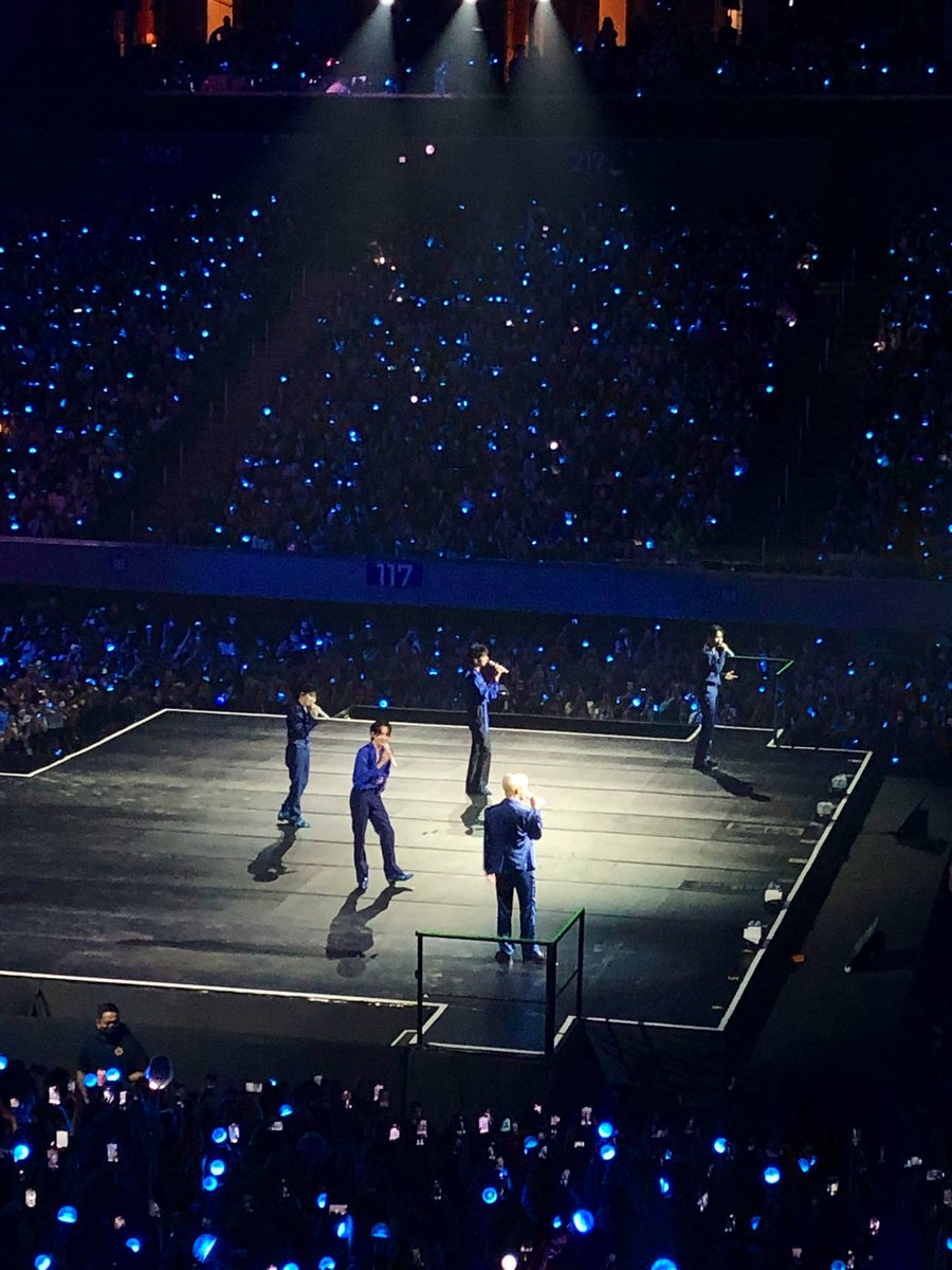 dk_idult's tweet photo. It’s been a year since I first saw you 🥹
See you again next year 🤞🏻
#BeTheSuninMnl #BeTheSuninManila #SEVENTEEN https://t.co/CDlvhSwuCo