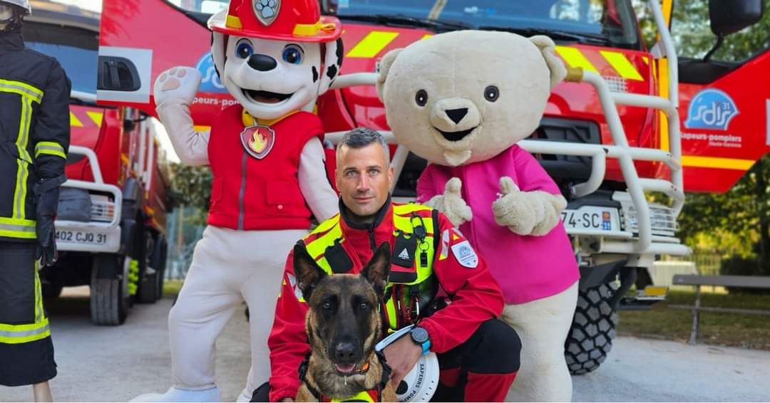 #ÉVÉNEMENT CONGRÈS | Retrouvez POMPY® et Marcus de la Pat'Patrouille au Village sapeurs-pompiers au Grand Rond jusqu'à 17h ! Nous vous attendons très nombreux pour faire de cette dernière journée un souvenir inoubliable 😍 |📸 comipy