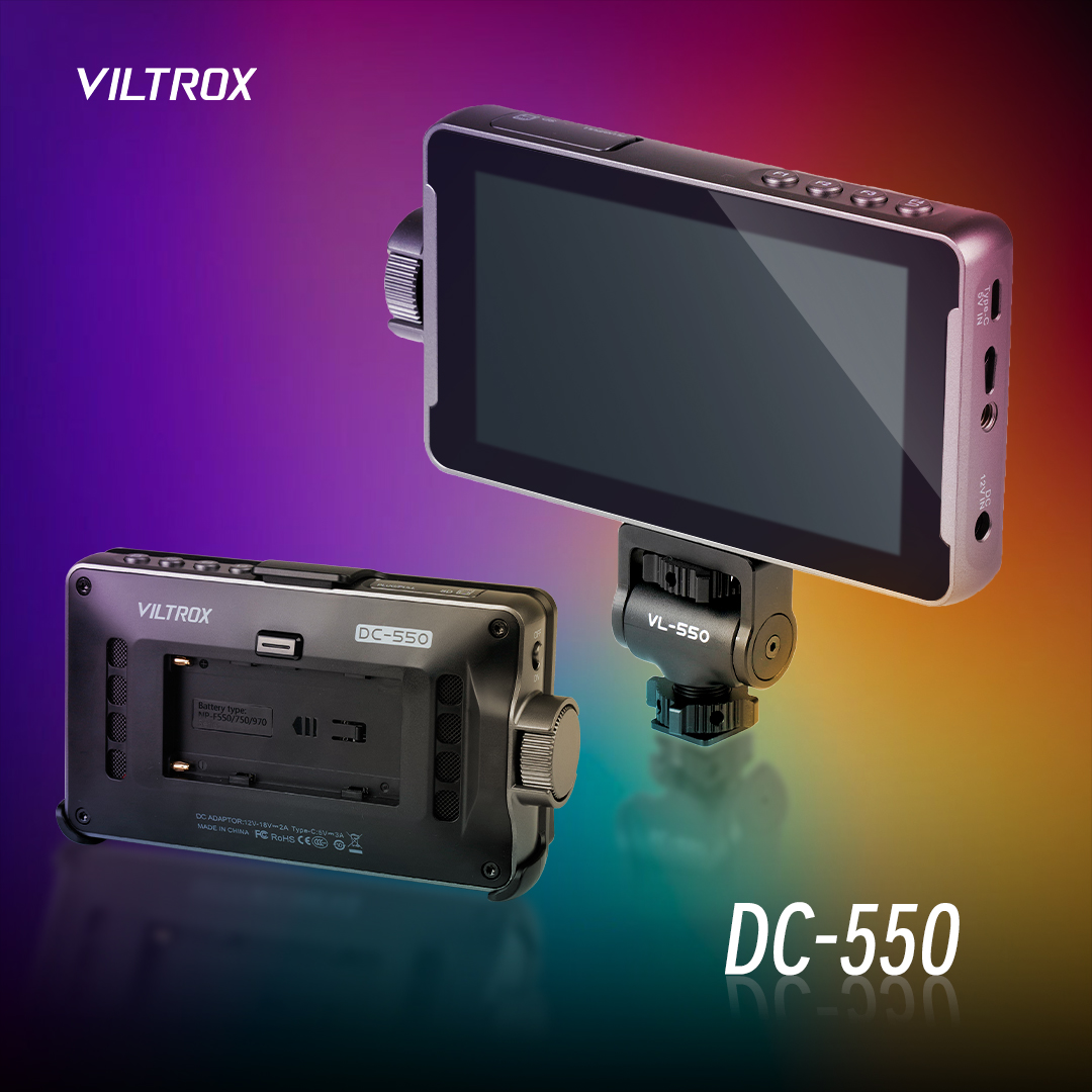 ViltroxOfficial's tweet photo. Viltrox DC-550 Serirs 5.5 Inch Portable Video Monitor, Designed With Removable Hood,Bring You A More Professional Monitoring Experience.

Purchase Link:
https://t.co/RxiDTipKRB

#viltroxdc550 #viltroxmonitor #professionalmonitor #hdmonitor #smallmonitor #videomonitor https://t.co/c2Ok56LEBM