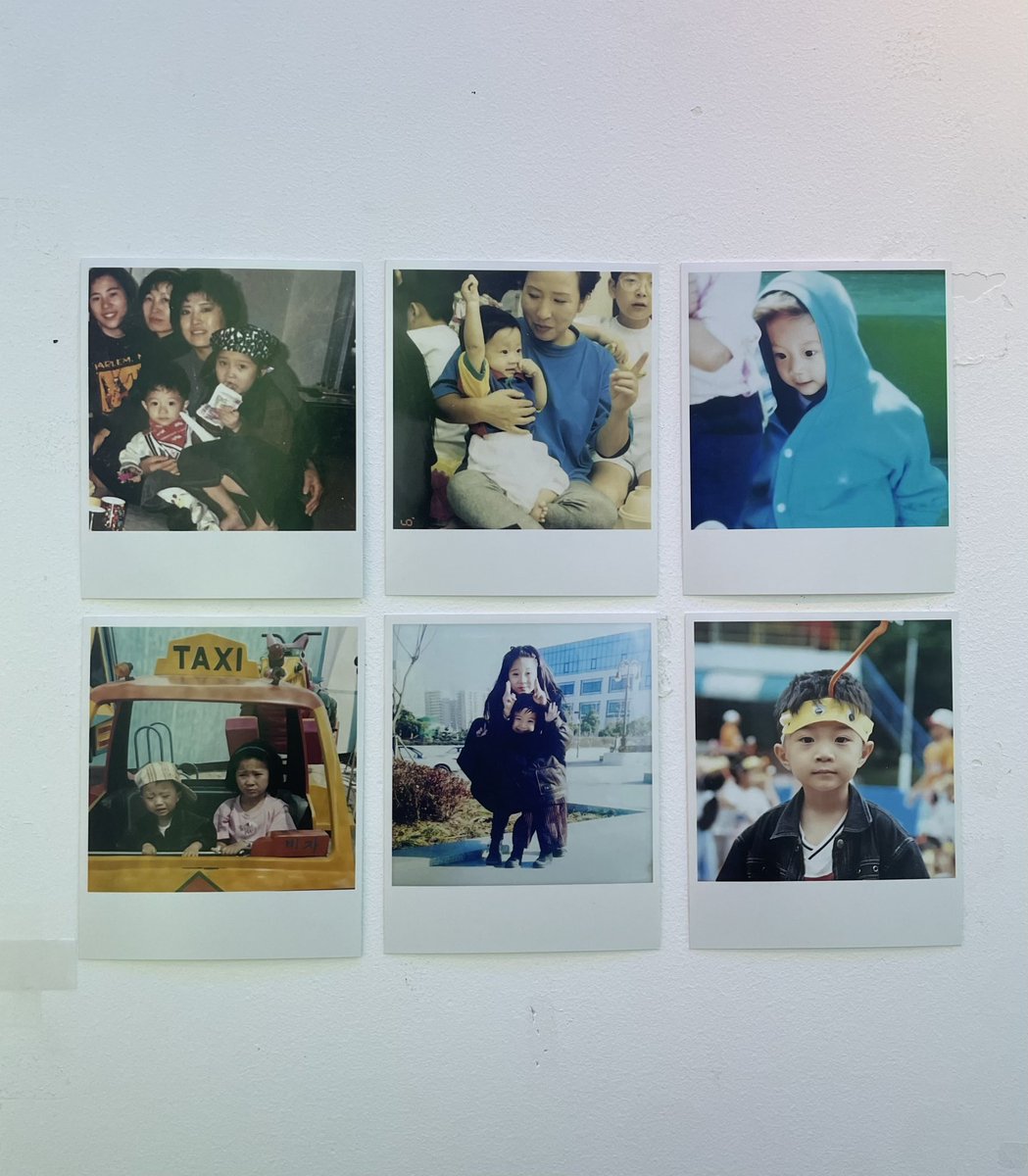 mangmungboyyy's tweet photo. IN THE FILM (3)
곳곳에 붙은 사진의 극히 일부.. 사진 정말 많았어요 전부 예쁜 사진들만 모아두셔주셔서 눈에 푹 담기게 보고 왔어요. 덕분에 저도 잠시 페노와의 추억여행•••

준비 많이 하셨다는 게 느껴져 내내 감동&amp;행복 파티였습니다🫶

#inthefilm #HappyPenomecoDay
#Penomeco #페노메코 https://t.co/aiIO2qWV41