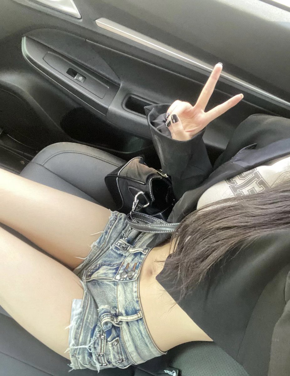 Litty810's tweet photo. 真的不开心 https://t.co/Nv24b0Iht0