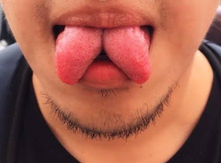 Larry61198487's tweet photo. @SusanaYRoberto2 Hola 🤤🤤🤤 https://t.co/ZfSrTowvxz
