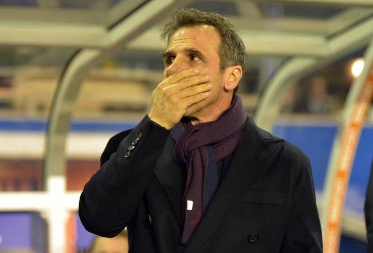 Between_TL's tweet photo. In December 2016, Birmingham City sacked Gary Rowett when they sat 7th in the table, outside the playoffs only on GD.

They named Gianfranco Zola as their new manager. 

The Blues did not win a game until Zola's 11th match in charge, a win over Fulham in February.

On 17 April, Zola resigned as manager following a defeat to Burton Albion, leaving the team just 3 points above the relegation zone with 3 games remaining. 

They won just twice during his 24-match tenure, a win rate of 8.33%.

🙄 Here’s hoping their new owners won’t follow suit.

#BCFC #KRO | #EFL