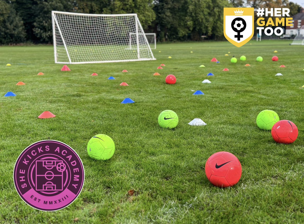 SheKicksAcad's tweet photo. A full on but exciting day ahead for our players today. Starting the morning with our development centre session as we continue working on dribbling with the ball. @HerGameToo #WeOnlyDoPositive #HerGameToo https://t.co/rqnhwPVh0A