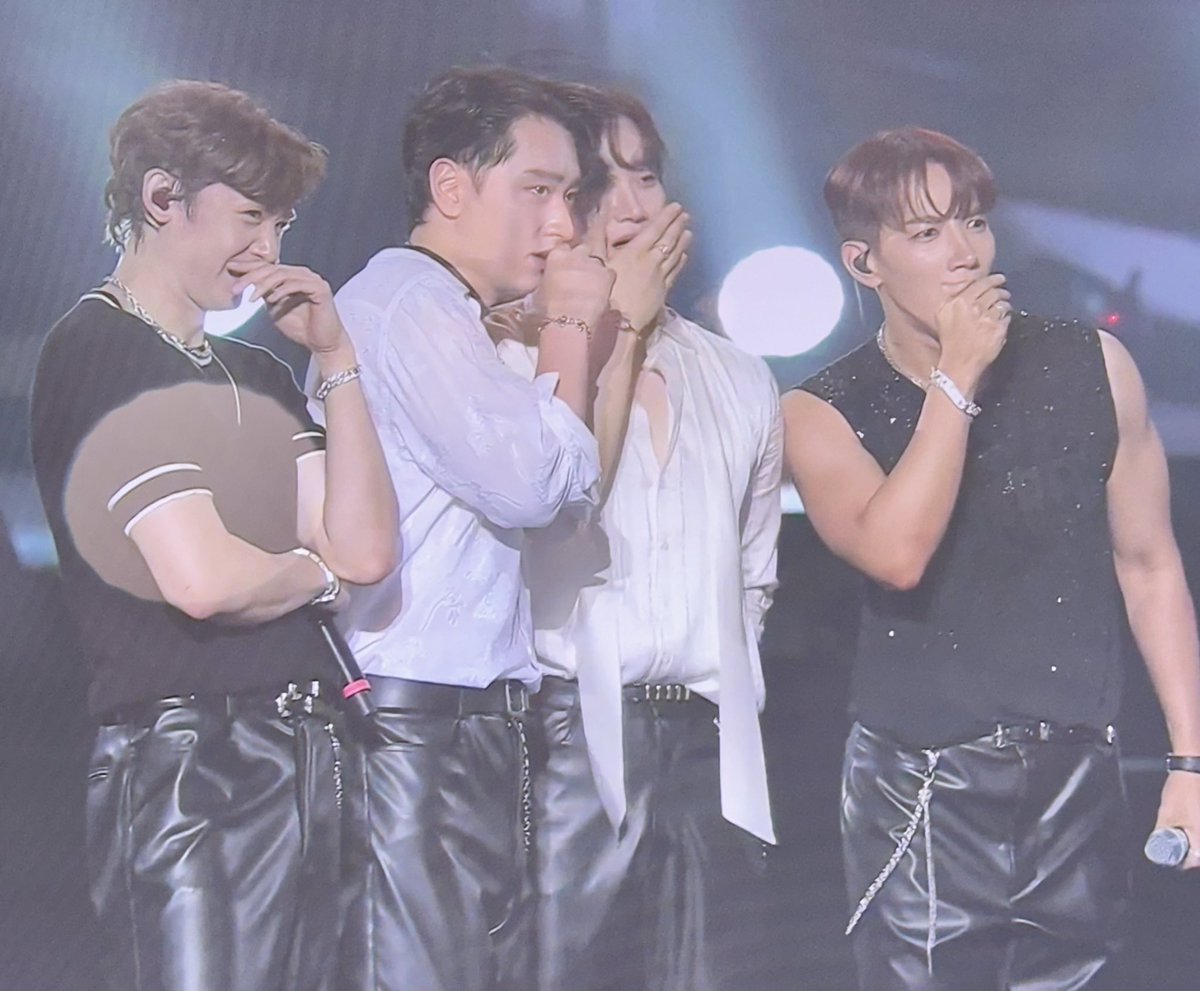 gyejeol_2's tweet photo. 진짜싫대 ㅋㅋㅋㅋㅋㅋㅋㅋㅋㅋㅋㅋㅋㅋㅋ 

#2PM https://t.co/SzzPeP5SLc