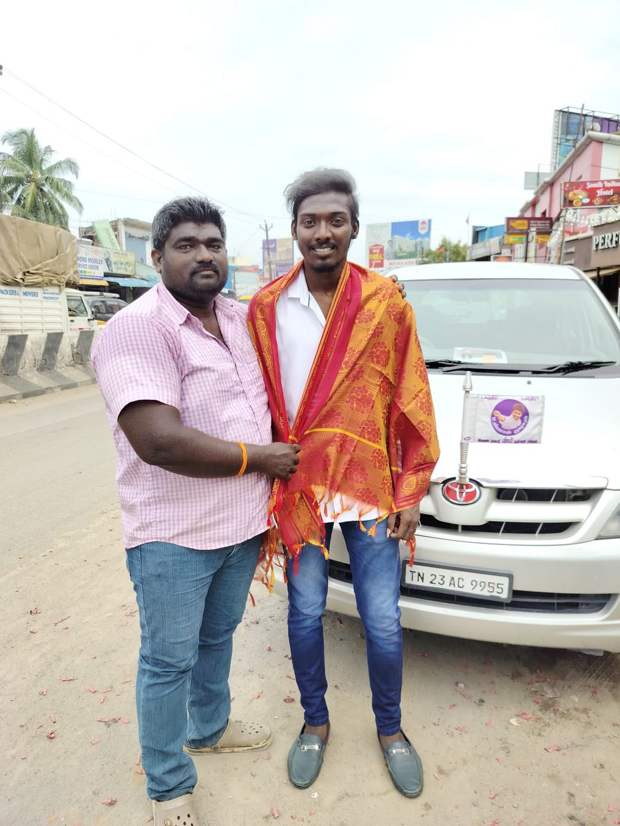 THAMILANGOKUL's tweet photo. இனிய பிறந்தநாள் வாழ்த்துக்கள் தம்பி 🎂🎂❤️❤️ https://t.co/ox5XkSfAzV