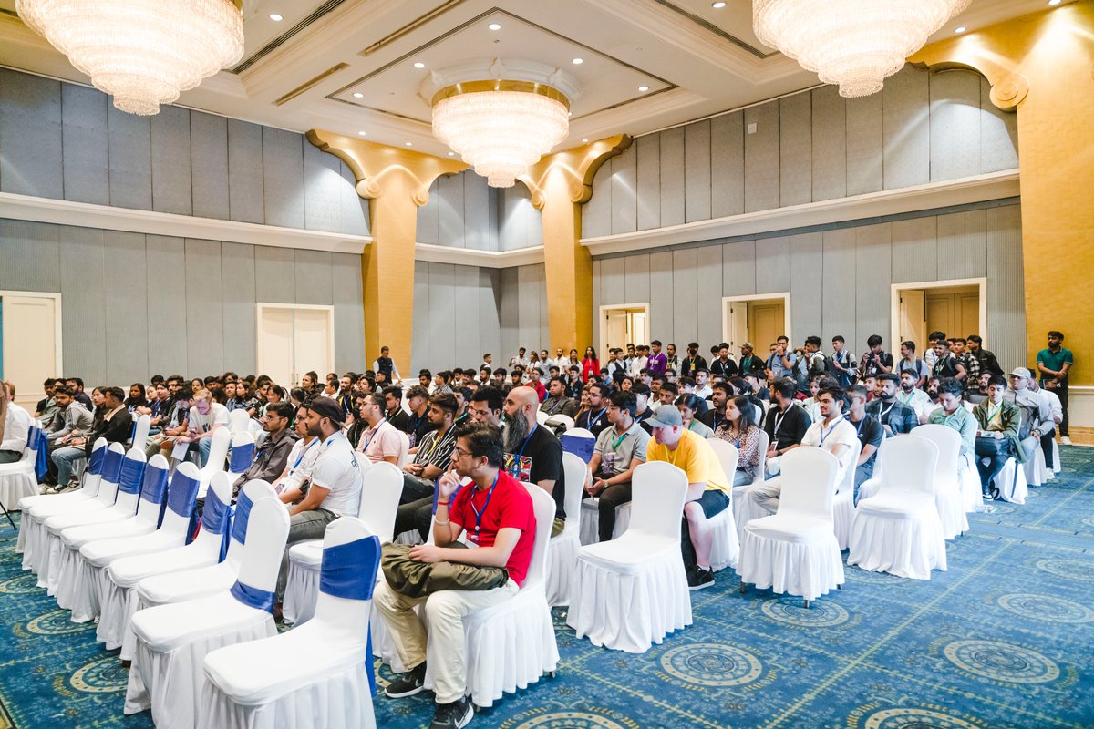 THREAT CON tweet media