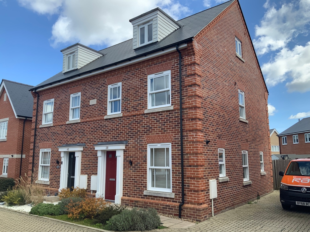 Morgan Sloane tweet media