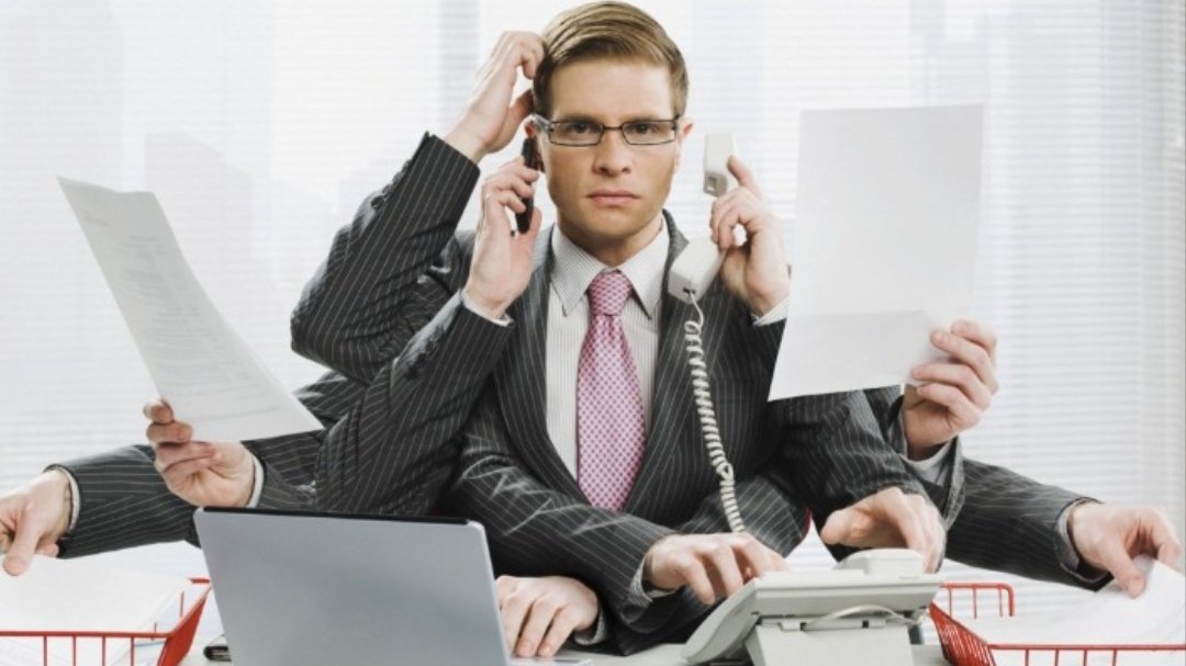 What is expected nowadays from a bank employees compromising on customer service.

We demand adequate recruitments in all banks for better customer service and experience.

#2LakhBankJobs
#AIBEA 

<a href="/DFS_India/">DFS</a> <a href="/FinMinIndia/">Ministry of Finance</a> <a href="/ChairmanIba/">Chairman IBA</a>