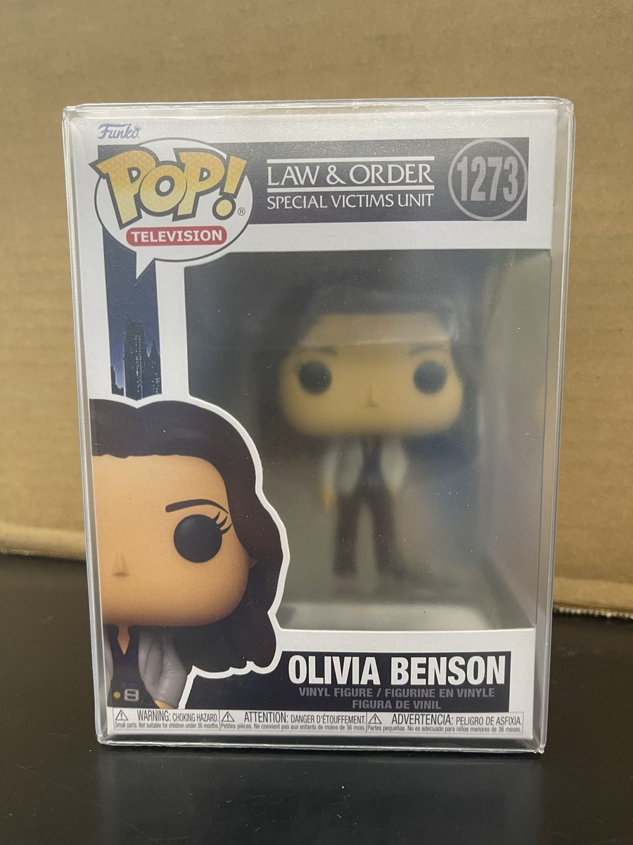 ✨ #oliviabenson ✨ 

giving away one (1) olivia benson funko.

☆ mbf like and rt
☆ ends oct 31st