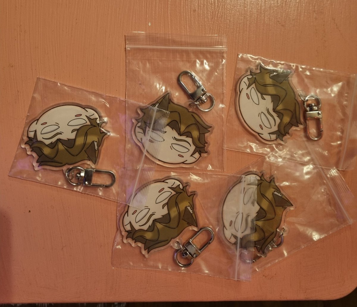 무나품입니다. 
1인당 1개씩 부탁드립니다.